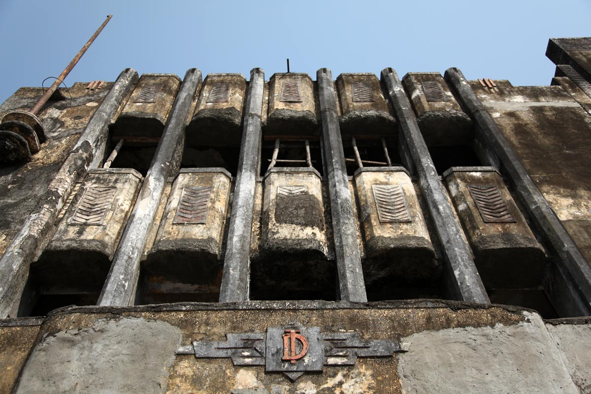 <span style="color:white">Diana, Mumbai, 2010</span>